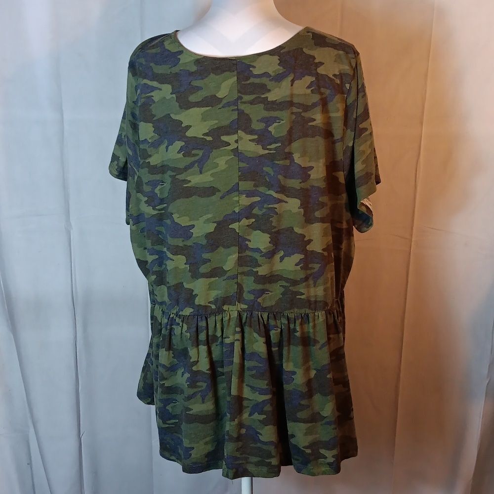Lane Bryant Camo Babydoll Top - Picture 4 of 7